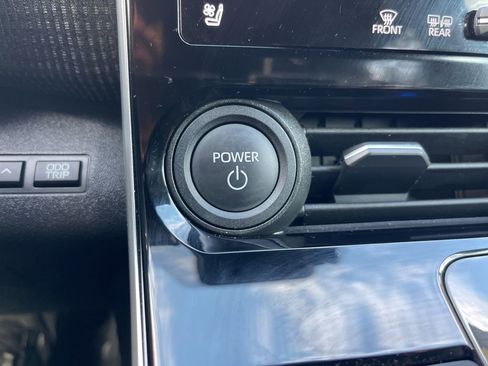 Used 2024 Toyota bZ4X Limited image 13