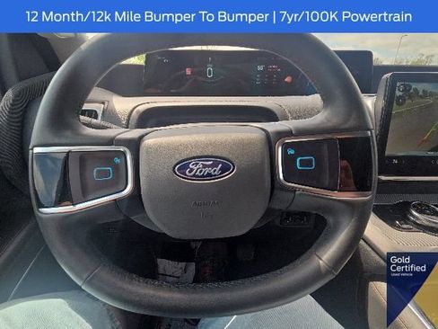 Used 2025 Ford Expedition Max Active AWD/4WD image 41