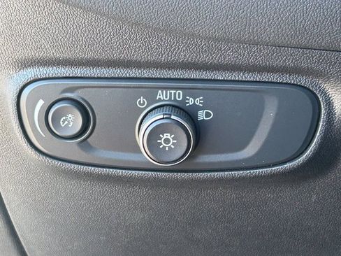 Used 2024 Chevrolet Equinox RS w/ RS Leather Package image 24