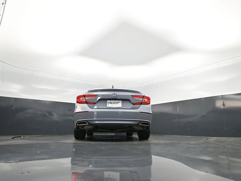 Used 2021 Honda Accord Sport image 41