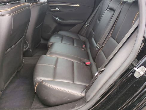 Used 2018 Chevrolet Impala Premier w/ Premier Convenience Package image 18