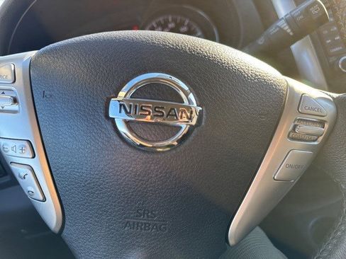 Used 2014 Nissan Versa Note SV w/ SL Package image 19