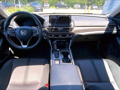 Used 2020 Honda Accord EX image 14