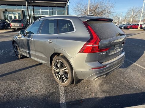 Used 2018 Volvo XC60 T5 R-Design w/ Convenience Package image 6