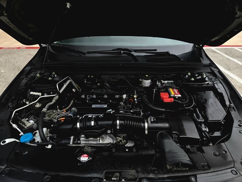 Used 2018 Honda Accord EX-L image 32