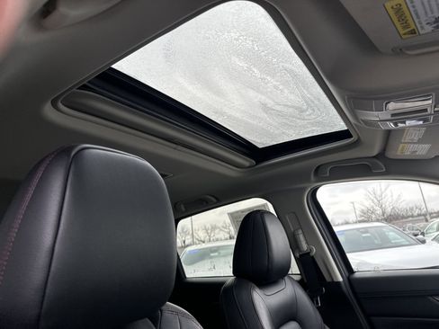 Used 2024 MAZDA CX-5 Carbon Edition image 16