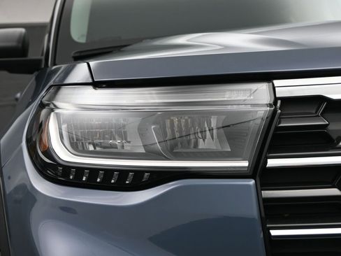 New 2026 Ford Explorer Active w/ Active Comfort Package image 14