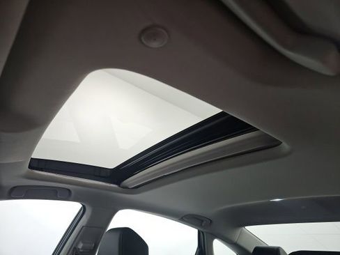 Used 2023 Honda Accord Touring image 28