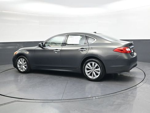 Used 2011 INFINITI M37 w/ Premium Pkg image 7