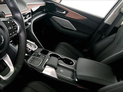 Used 2022 Acura MDX SH-AWD image 17