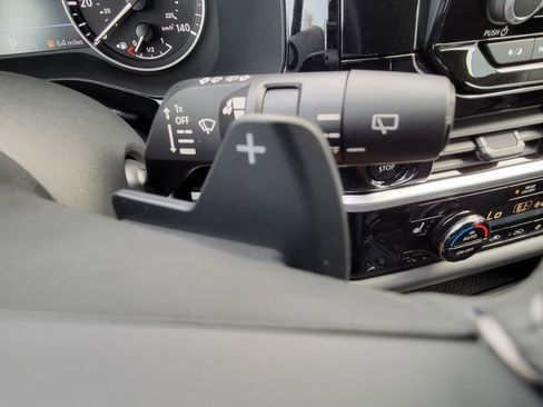 New 2025 Nissan Pathfinder SV image 32