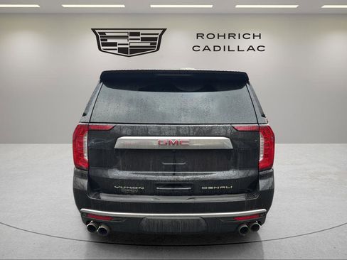 Used 2023 GMC Yukon Denali image 7