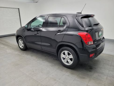 Used 2020 Chevrolet Trax LS w/ Tint and Cruise Package FWD image 3
