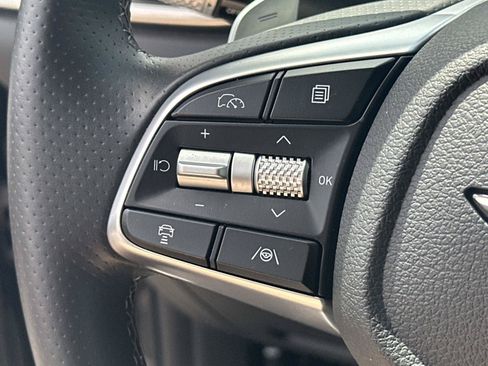 Used 2026 Genesis G70 2.5T RWD image 24