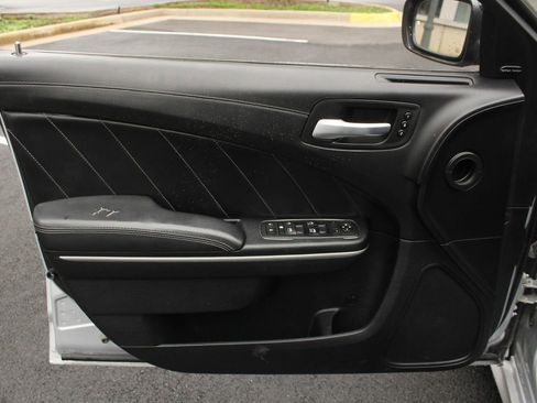 Used 2020 Dodge Charger Scat Pack RWD image 15