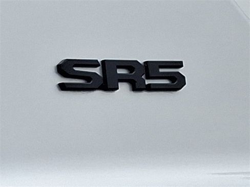 Used 2025 Toyota 4Runner SR5 image 30