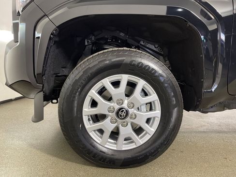 New 2026 Toyota Tacoma SR5 image 11