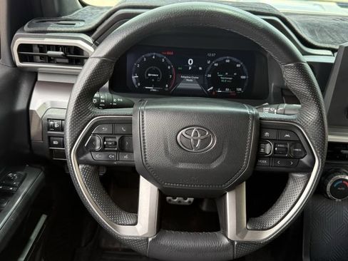 Used 2024 Toyota Tacoma TRD Sport AWD/4WD image 14