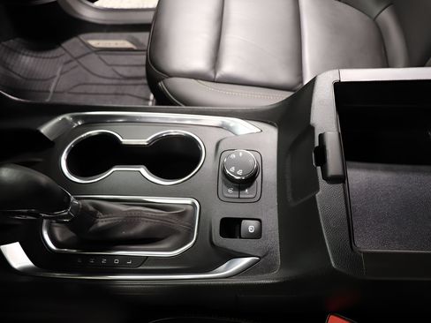 Used 2023 Chevrolet Traverse LT w/ LPO, Floor Liner Package AWD/4WD image 19