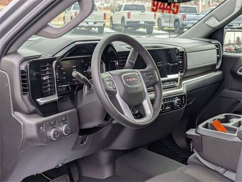 New 2026 GMC Sierra 1500 Elevation image 14