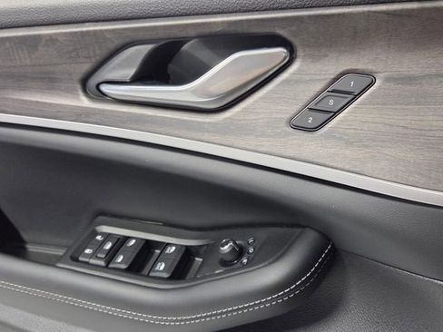 New 2026 Jeep Grand Cherokee Limited w/ Limited Altitude Package image 29