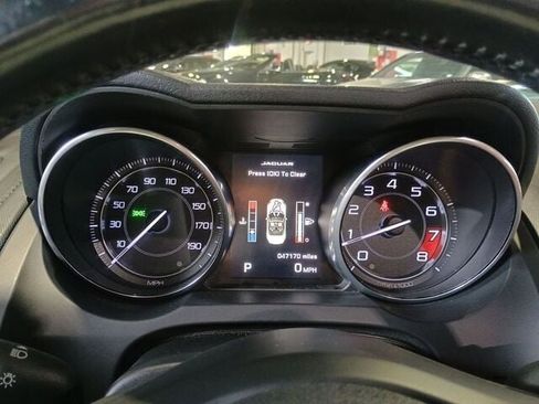 Used 2014 Jaguar F-TYPE Convertible RWD image 9