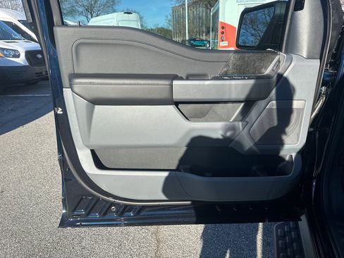 New 2025 Ford F150 Lightning Flash image 39