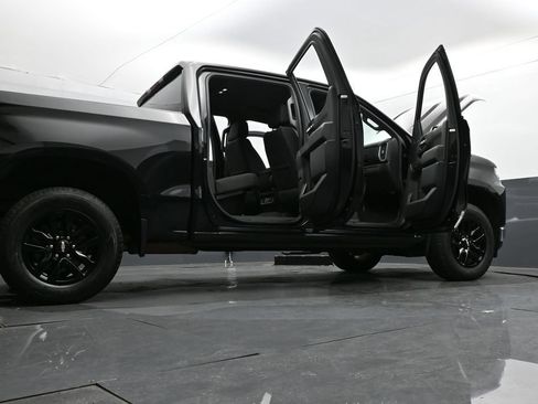 Used 2021 Chevrolet Silverado 1500 LT AWD/4WD image 33