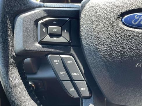 Used 2020 Ford F150 XLT w/ Equipment Group 302A Luxury AWD/4WD image 15