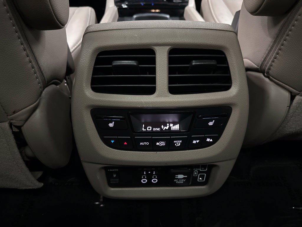 Used 2022 Honda Pilot Elite image 24