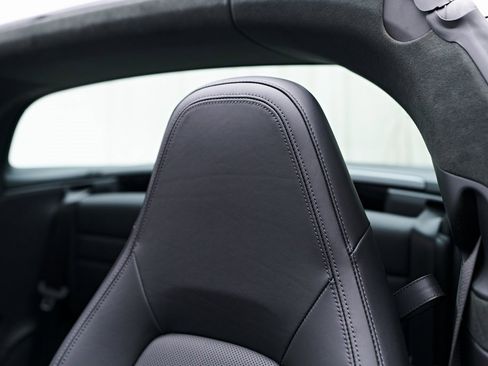 Used 2024 Porsche 911 Targa 4 GTS w/ Premium Package image 59