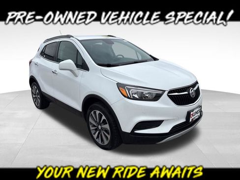 Used 2022 Buick Encore Preferred w/ Safety Package AWD/4WD image 1