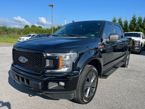 Used 2018 Ford F150 XLT w/ Equipment Group 302A Luxury AWD/4WD image 7