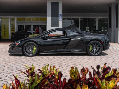 Used 2016 McLaren 675LT Coupe image 7