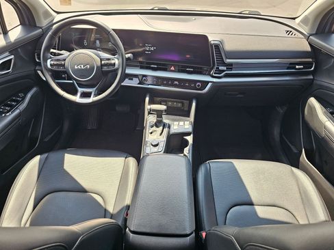 Used 2023 Kia Sportage EX FWD image 15