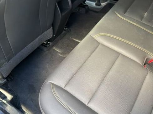 Used 2024 Chevrolet Trax ACTIV w/ Sunroof Package image 11