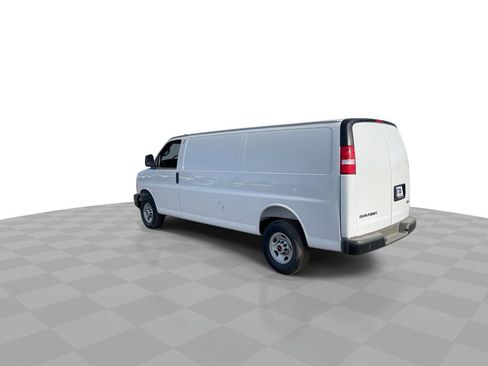 New 2025 GMC Savana 2500 Extended w/ Driver Convenience Package image 6