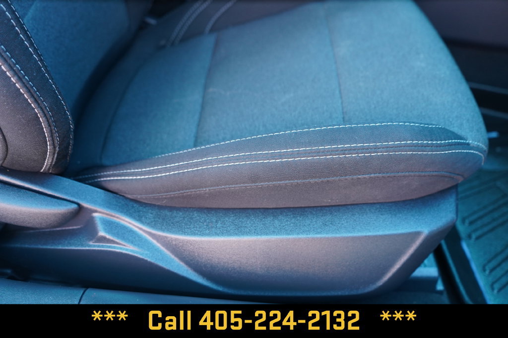 Used 2025 Ford Mustang Coupe RWD image 19