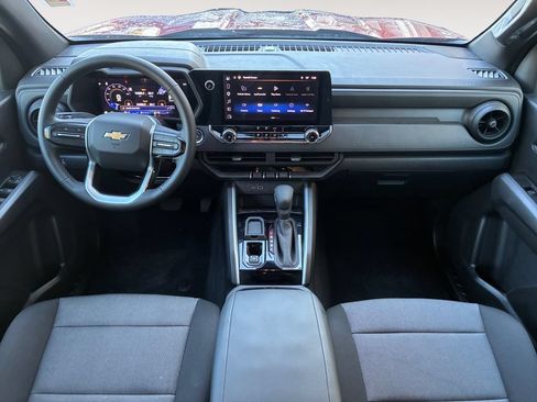 Used 2025 Chevrolet Colorado W/T w/ WT Custom Package RWD image 10