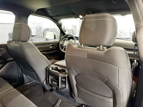 Used 2019 RAM 1500 Big Horn AWD/4WD image 11