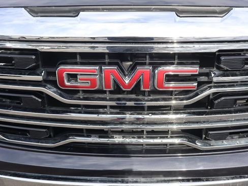 Used 2025 GMC Sierra 1500 SLT AWD/4WD image 30