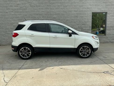 Used 2019 Ford EcoSport Titanium FWD image 5