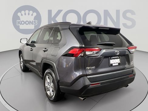 Used 2025 Toyota RAV4 XLE AWD/4WD image 8
