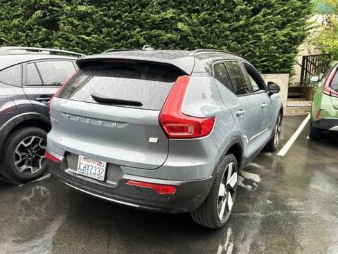 Used 2023 Volvo XC40 Recharge Ultimate w/ Protection Package Premier AWD/4WD image 4