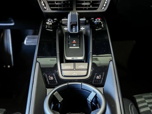 Used 2026 Porsche 911 Carrera GTS image 21