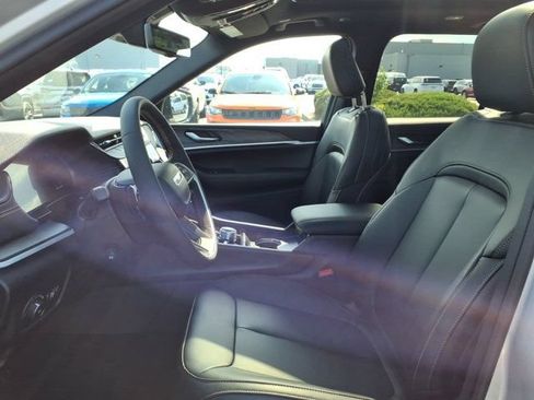 New 2026 Jeep Grand Cherokee Limited AWD/4WD image 14