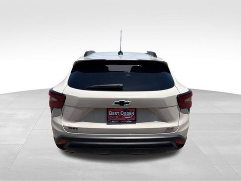 Used 2026 Chevrolet Trax RS w/ Driver Confidence Package FWD image 6