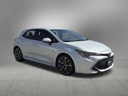 Used 2019 Toyota Corolla XSE image 8