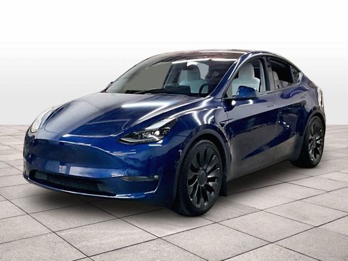 Used 2021 Tesla Model Y Performance AWD/4WD image 1