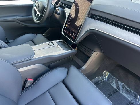 New 2025 Volvo EX90 Ultra image 19